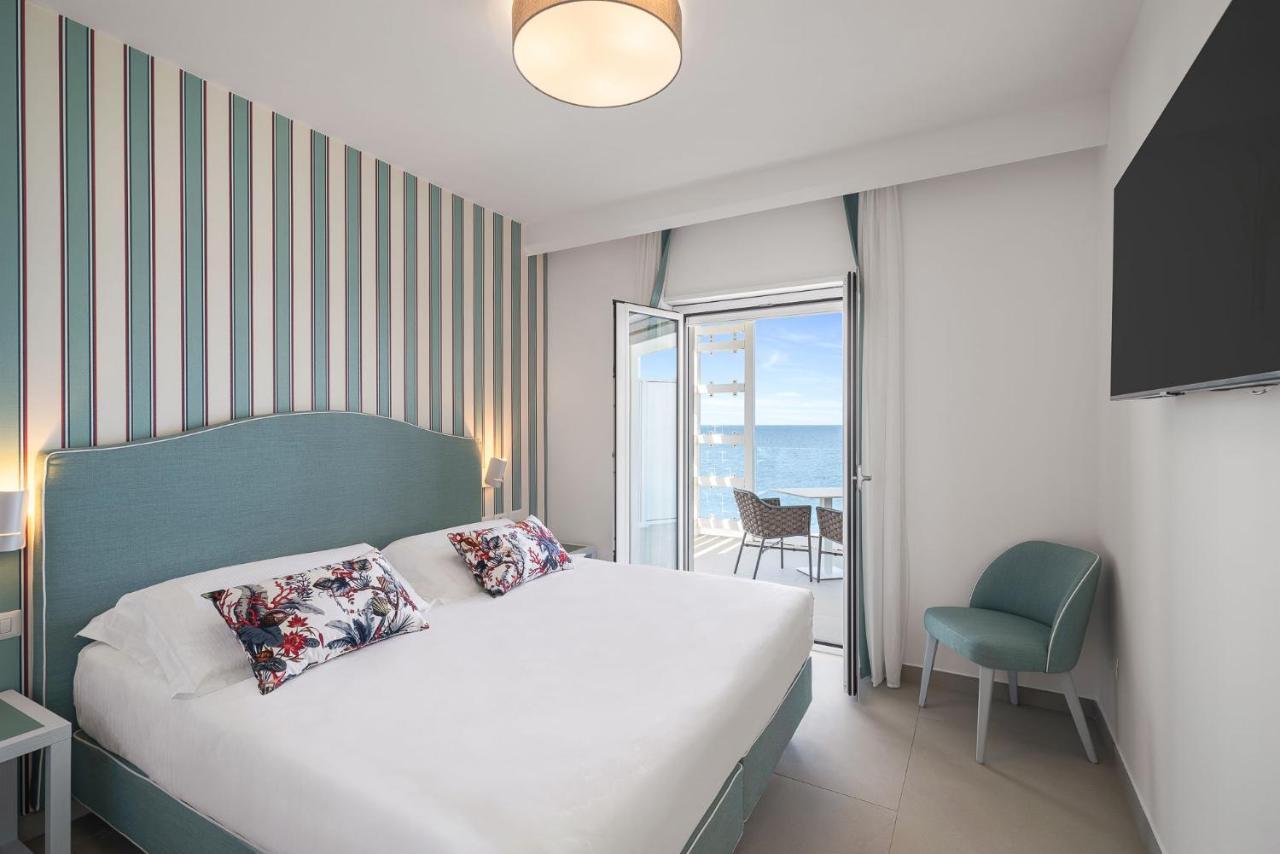 Seaside Hotel Capo dʼOrlando Dış mekan fotoğraf