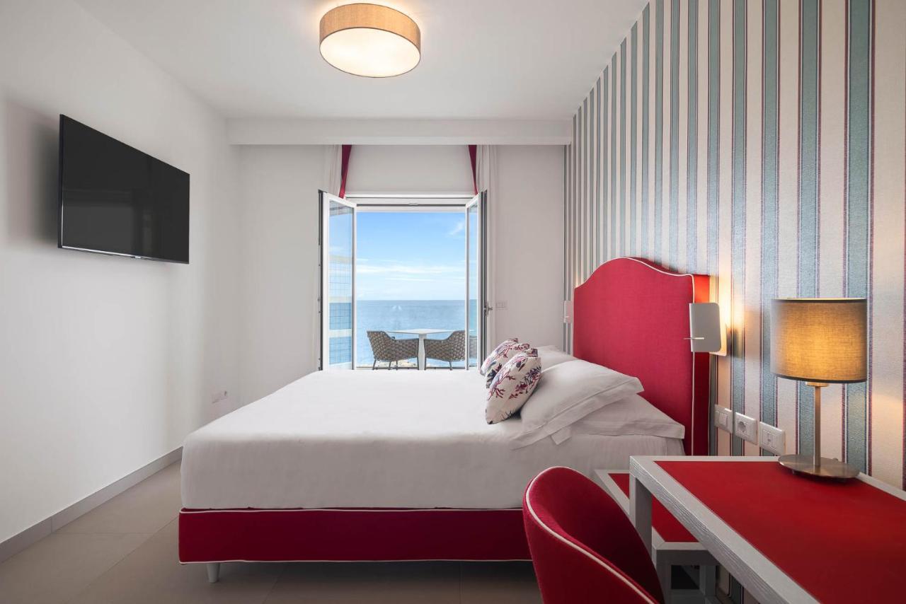 Seaside Hotel Capo dʼOrlando Dış mekan fotoğraf